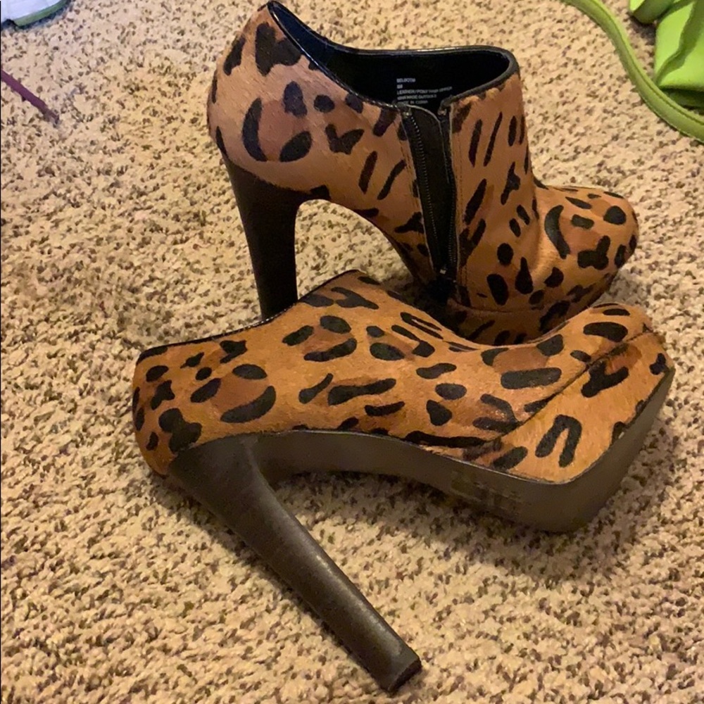 Steve Madden Booties